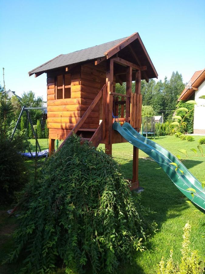Homestay Z Aneksami Kuchennymi U Wiktorii Sromowce Nizne