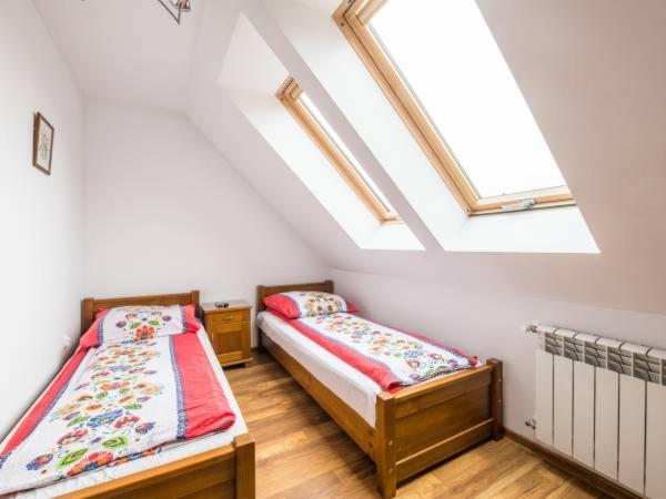 Z Aneksami Kuchennymi U Wiktorii Homestay Sromowce Nizne